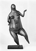 Zeigt die Bronzestatue "Lob der Torheit" von Gustav Seitz
